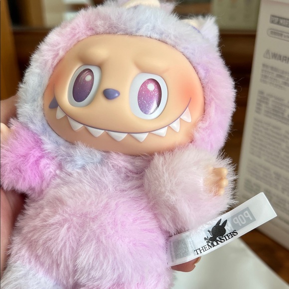 Authentic Pop Mart Big Into Energy The Monsters Luck- New Unboxed - Picture 8 of 11